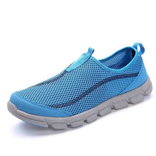 LEMAI 2016 New Cool Athletic Men Sneakers Summer Breathable Mesh Sport Shoes For Men Outdoor Super Light Running Shoes FB013