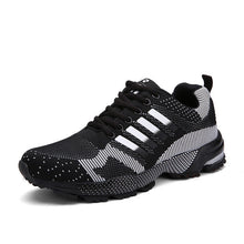 2017 Lovers men woman running shoes style jogging outdoors adults comfortable light weight sneakers for women air mesh breath